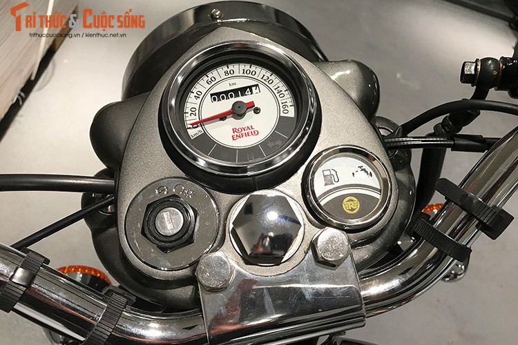 Moto Royal Enfield Classic 500 &quot;chot gia&quot; 127 trieu tai VN-Hinh-4